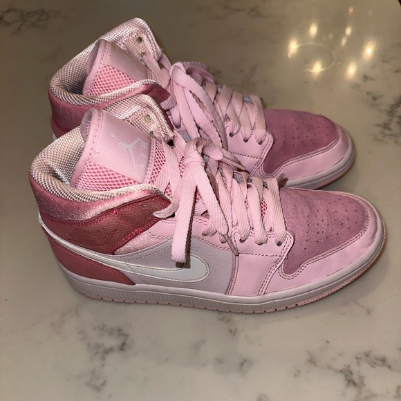 COPY - Pink Jordan 1 - Picture 2 of 10